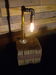 Beautiful endgrain is featured.