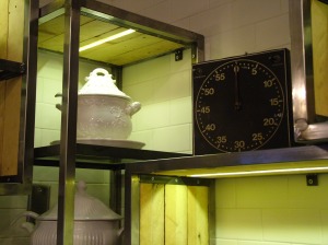 This old darkroom timer makes a great oversized kitchen timer